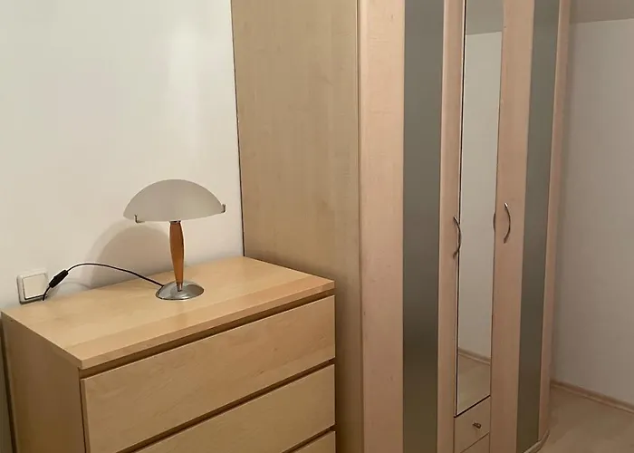 شقة Moderne Mit Garten *